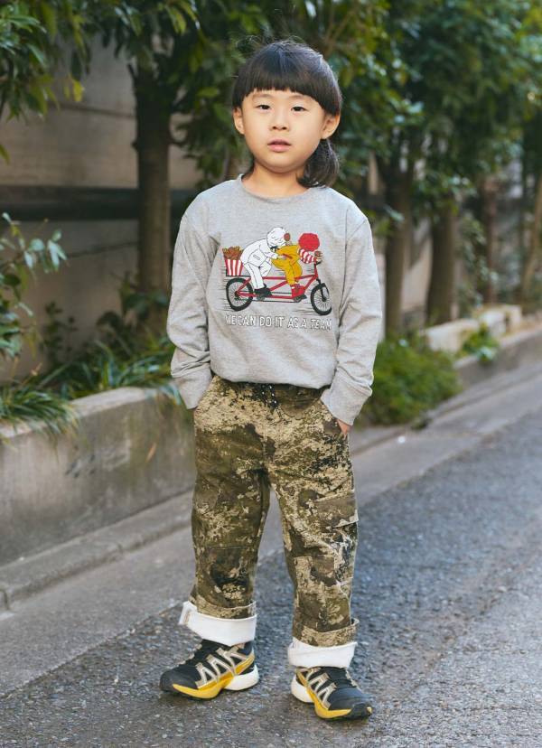 【おしゃれ家族の古着MIXコーデ】プリントTをシェアして仲良し度アップ | HugMug