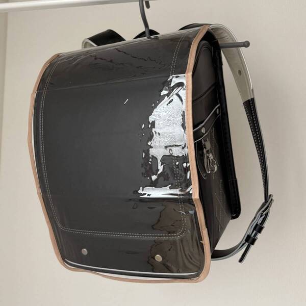 【100均でGET】キャンドゥのランドセルカバーがコスパ最強で万能！ | HugMug