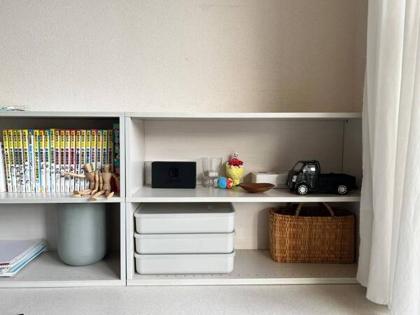 【おしゃれな家のオモチャ収納 5選】IKEAや無印良品も！センスあふれる活用法を拝見♡ | HugMug