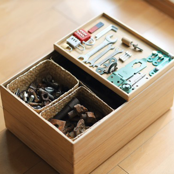 【おしゃれな家のオモチャ収納 5選】IKEAや無印良品も！センスあふれる活用法を拝見♡ | HugMug