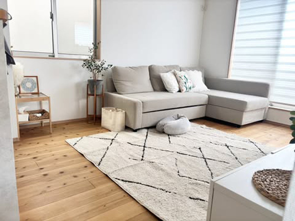 【100均グッズ】簡単&amp;おしゃれに片付く「子どものプリント整理術」。収納上手なママがレクチャー！ | HugMug