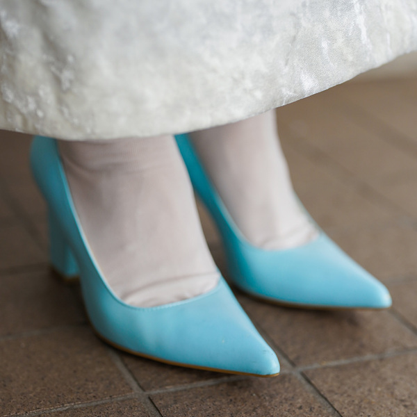 「スリーコインズ」のバブーシュカがめちゃかわ！ 爽やかライトブルーで家族リンク | HugMug