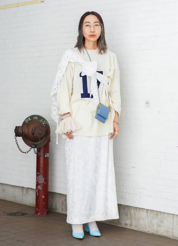 「スリーコインズ」のバブーシュカがめちゃかわ！ 爽やかライトブルーで家族リンク | HugMug