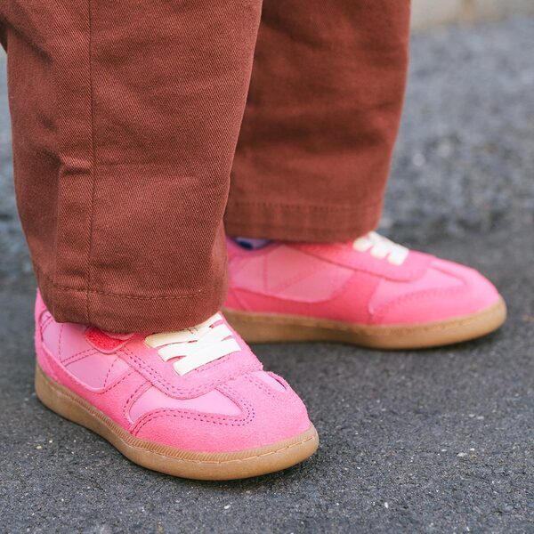 『ZARA』でつくるキッズコーデが今っぽい！ おしゃれ家族の洗練カジュアルコーデ | HugMug