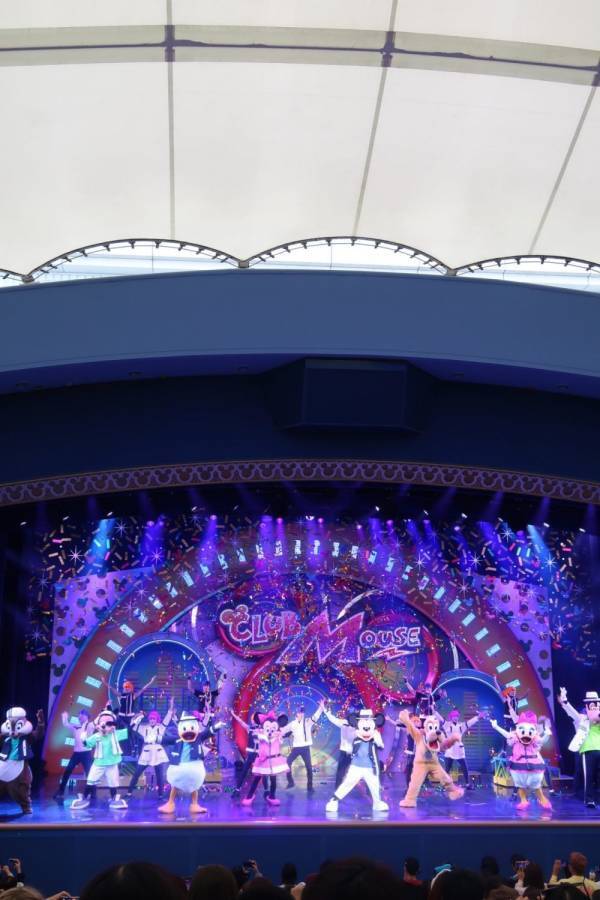 【ディズニーランド】空いてる日はいつ？1歳児＆妊婦が極力並ばず楽しむ方法 | HugMug