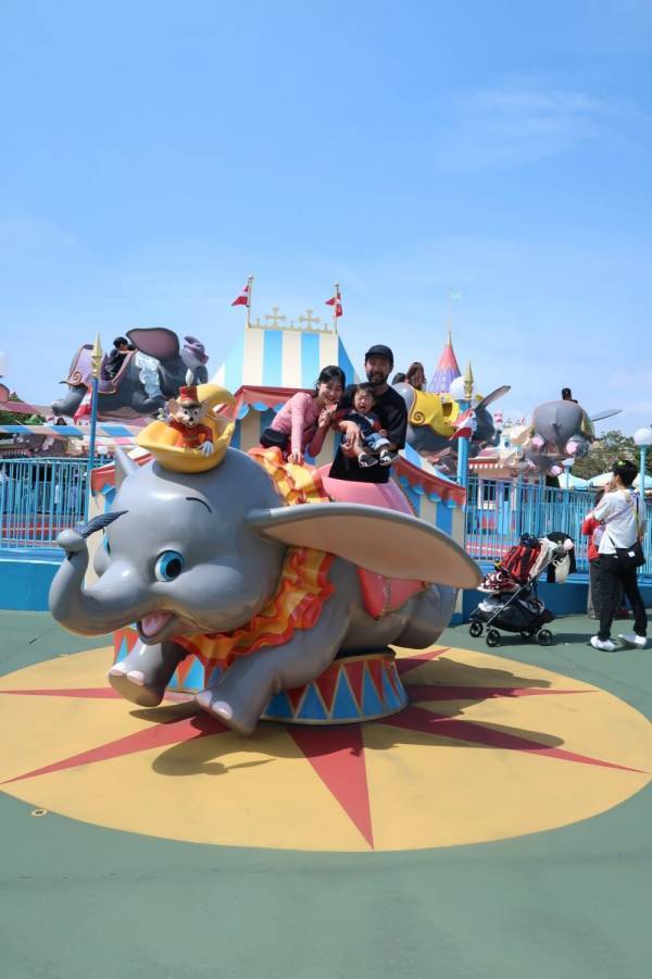 【ディズニーランド】空いてる日はいつ？1歳児＆妊婦が極力並ばず楽しむ方法 | HugMug