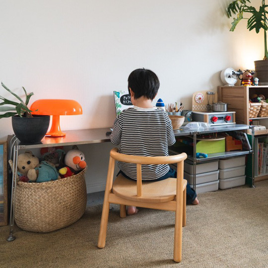 原色オモチャを隠さなくてOK！おしゃれに馴染むキッズスペースのつくり方【バズ宅取材】 | HugMug