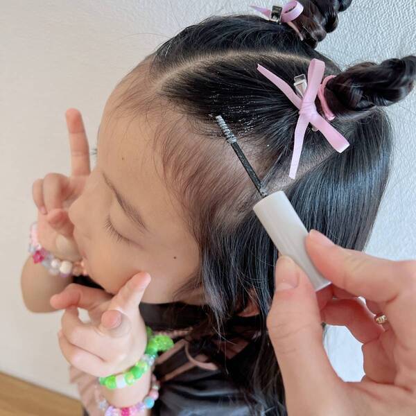 【簡単にお湯で落ちる】キッズのヘアアレンジにもおすすめ！im(アイエム)のグリッターマスカラ | HugMug