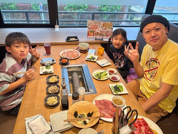 焼肉食べ放題は「プレミアムカルビ」が最強！ジェラート含むデザートビュッフェ付き！ | HugMug