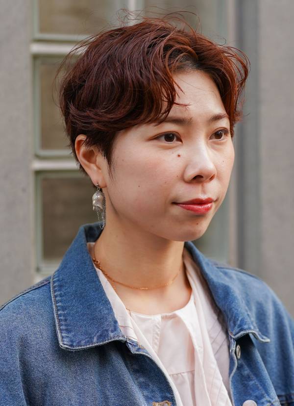 『ZARA』のデニムがやっぱり使える。フリルをシェアした甘辛MIXコーデ | HugMug