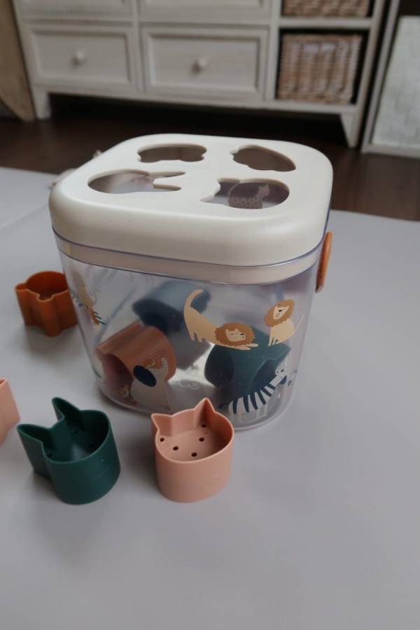 【知育玩具】北欧デザインがおしゃれ！1歳がどハマりしたおもちゃをご紹介 | HugMug