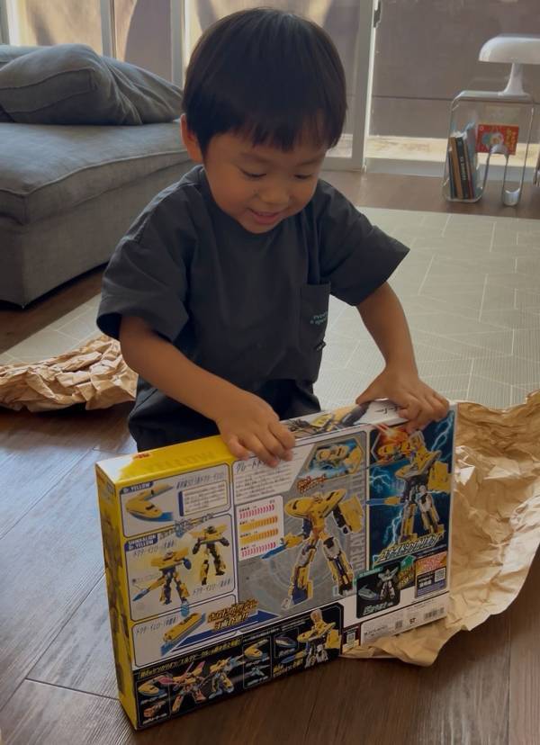 「最近驚いたこと」武智志穂の沖縄でのんびり双子育児 Vol.57 | HugMug