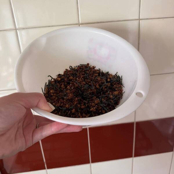 【自家製ふりかけ】無添加粉末出汁をつかって手づくりふりかけに挑戦しよう！ | HugMug