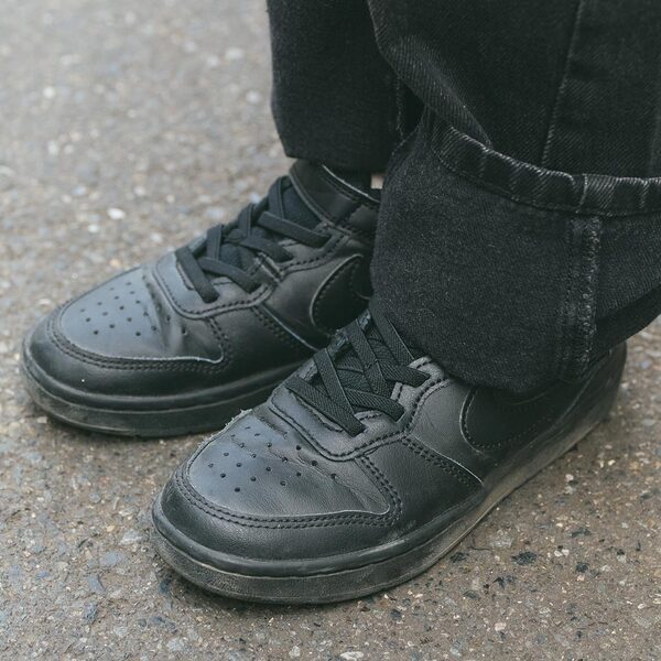 『ZARA KIDS』のデニムで即こなれ見え！ ピンク×ブラックで親子リンク  | HugMug