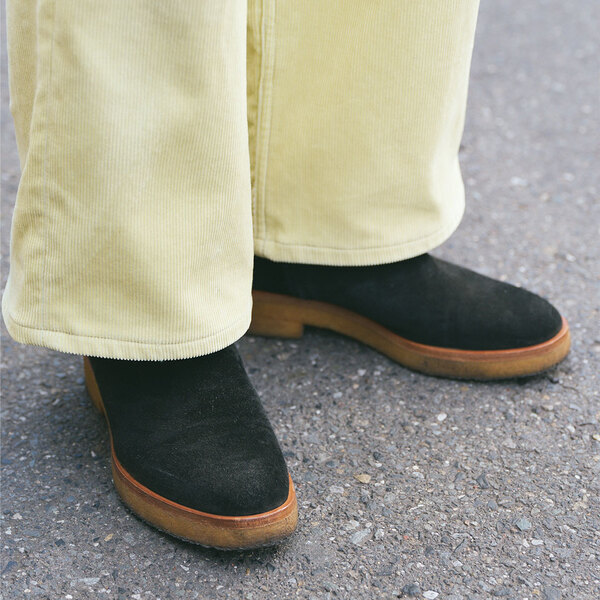 アースカラーで一気に洗練見え！ ママのオレンジが季節感をキャッチ | HugMug