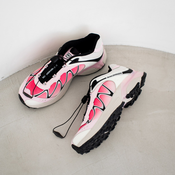 トレンドも歩きやすさも叶える！【最新サンダル＆スニーカー10選】 | HugMug