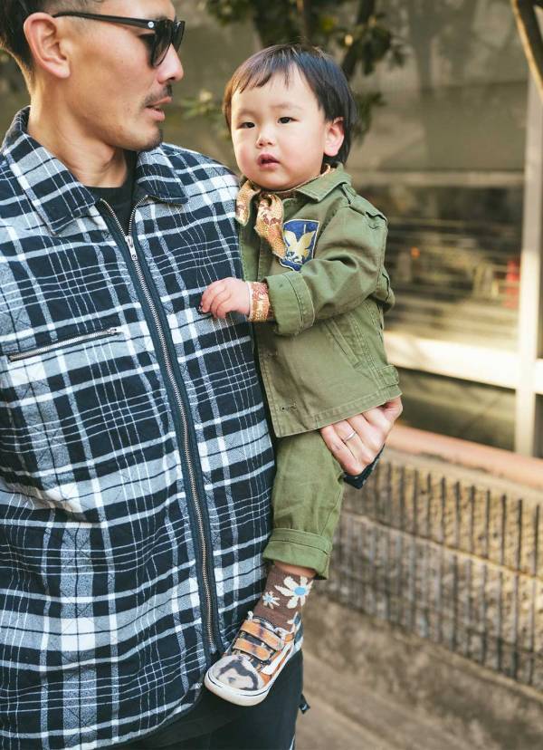 「マーキーズ」のセットアップで夏を先取り！ 柄物を挿したファミリーコーデ | HugMug