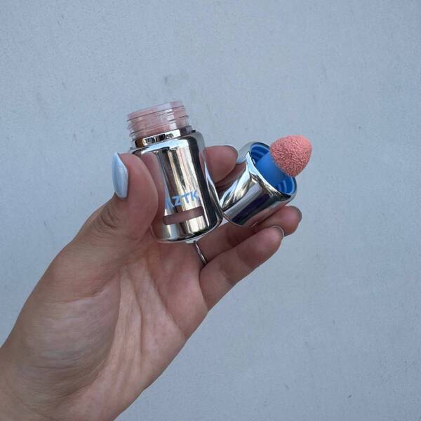 【プチプラコスメ】印象的だけどさりげない！今どきメイクの作り方 | HugMug