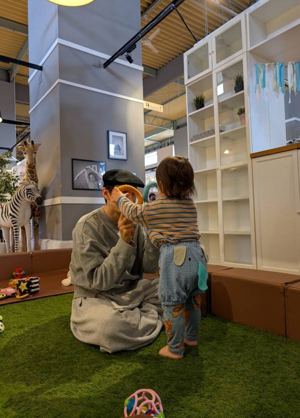 【3時間900円】フリードリンク＆持ち込み可！プレイグラウンドもあるSTUDIO make over | HugMug