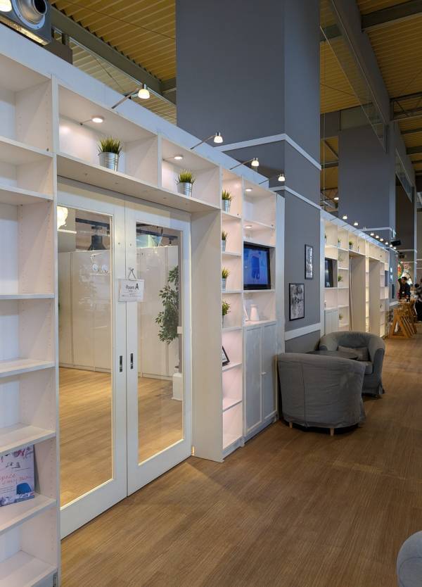 【3時間900円】フリードリンク＆持ち込み可！プレイグラウンドもあるSTUDIO make over | HugMug