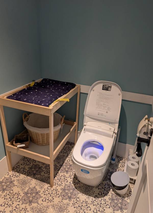 【3時間900円】フリードリンク＆持ち込み可！プレイグラウンドもあるSTUDIO make over | HugMug