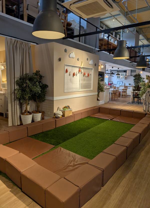 【3時間900円】フリードリンク＆持ち込み可！プレイグラウンドもあるSTUDIO make over | HugMug