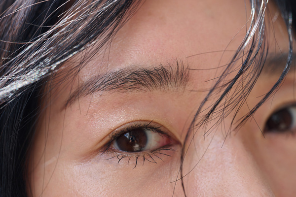 トレンド&amp;定番メガネがさらに洒落るメイクって？【ヘアメイク福岡玲衣さん直伝】 | HugMug