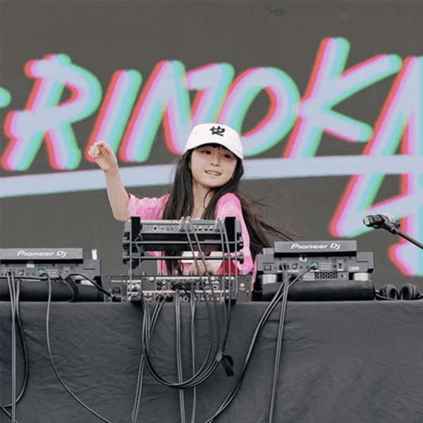 【“天才キッズ”に密着！】DJ・ダンス・アートを極める3人の異才 | HugMug