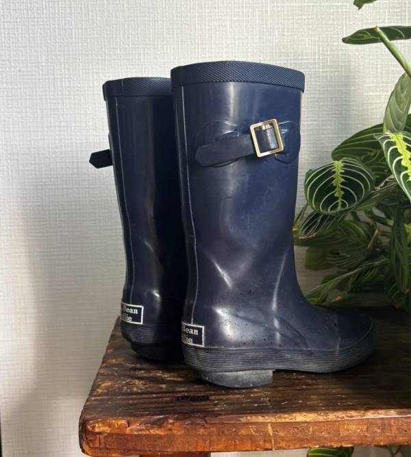 雨の日のおでかけも楽しくなる！ おしゃれキッズ愛用のレイングッズ8選 | HugMug