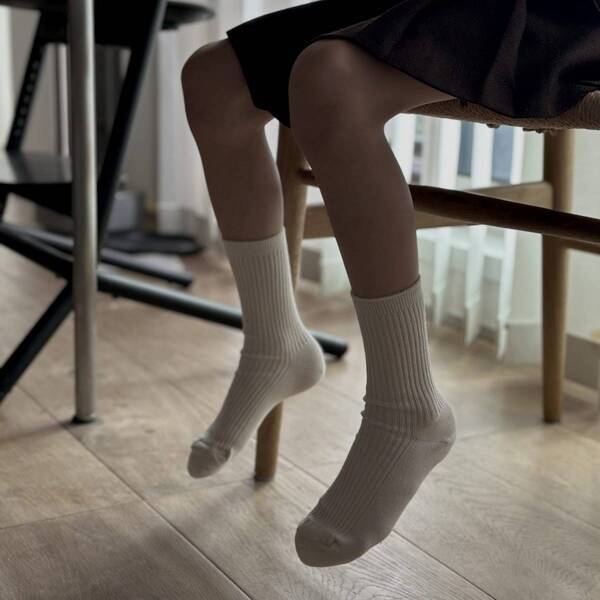 梅雨におすすめ【3COINS】子どもの防水ソックス＆傘が最高すぎる！ | HugMug