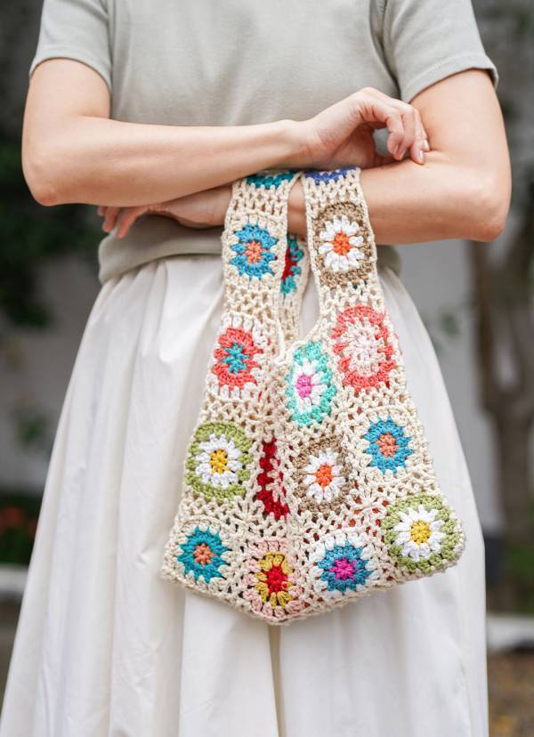 【ZARA】×ハンドメイドMIXが可愛すぎ！ 花柄で揃えるファミリーコーデ | HugMug