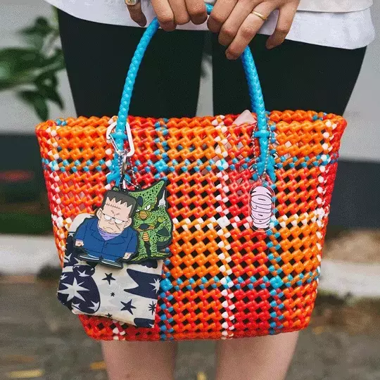 サマースタイルが映える小物をオン！【夏色＆夏素材バッグ7選】 | HugMug