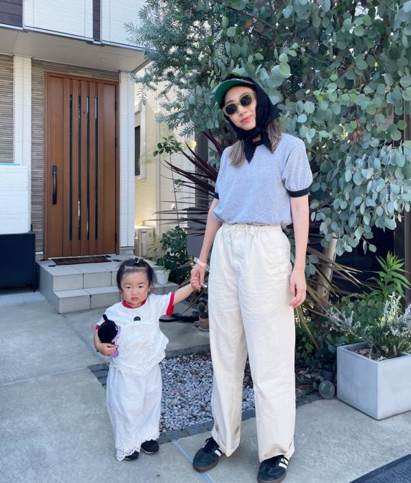 【3coins】“コットンレースバブーシュカ”がめっちゃ使える！アレンジ術&amp;コーデ紹介 | HugMug