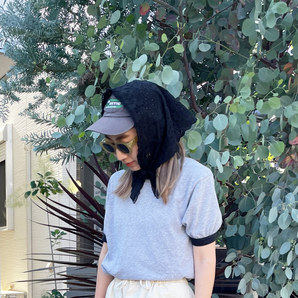 【3coins】“コットンレースバブーシュカ”がめっちゃ使える！アレンジ術&amp;コーデ紹介 | HugMug