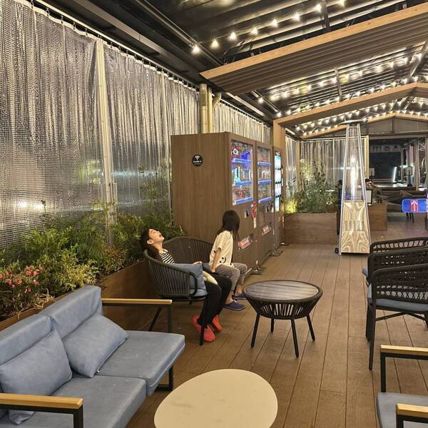 泳げる！潜れる！飛び込みOK！？【関東最大級スパ】King&amp;Queenが子連れで最高に楽しめる | HugMug