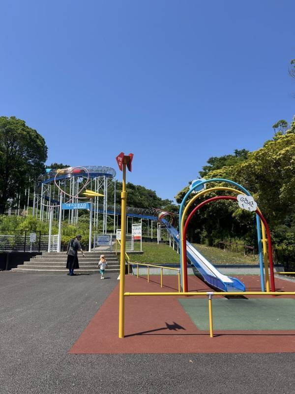 入園料600円でこの充実度！？ 横浜「こどもの国」の遊具・動物・乗り物を全部レポ | HugMug