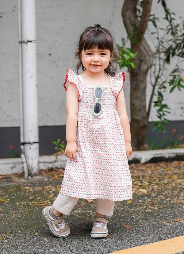 【古着】×【ユニクロ】でつくる！ ベージュ×ホワイトで統一したファミリーコーデ | HugMug