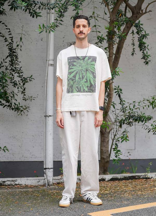 【古着】×【ユニクロ】でつくる！ ベージュ×ホワイトで統一したファミリーコーデ | HugMug