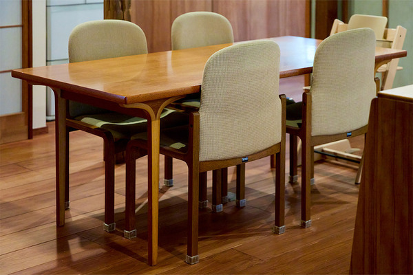 センスのいい家族が暮らす家【一生モノの名作家具30選】 | HugMug