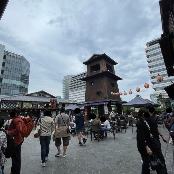 豊洲市場が超進化！市場の見学から食べ歩き&amp;足湯まで【千客万来】の全貌を徹底レポ | HugMug