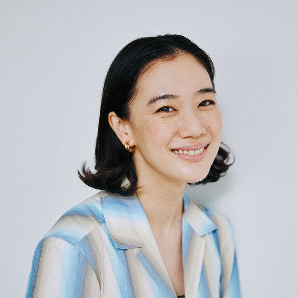 【蒼井 優さんインタビュー】映画『アンパンマン』に仲間入り！自身の子育てについても | HugMug