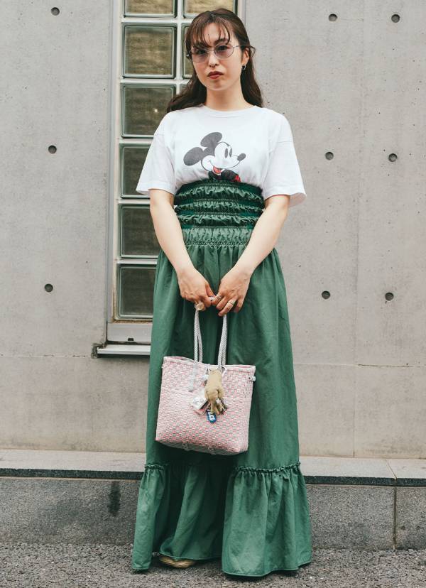 ヴィンテージMIXがおしゃれすぎ！ グリーンで揃えた夏のファミリーコーデ | HugMug