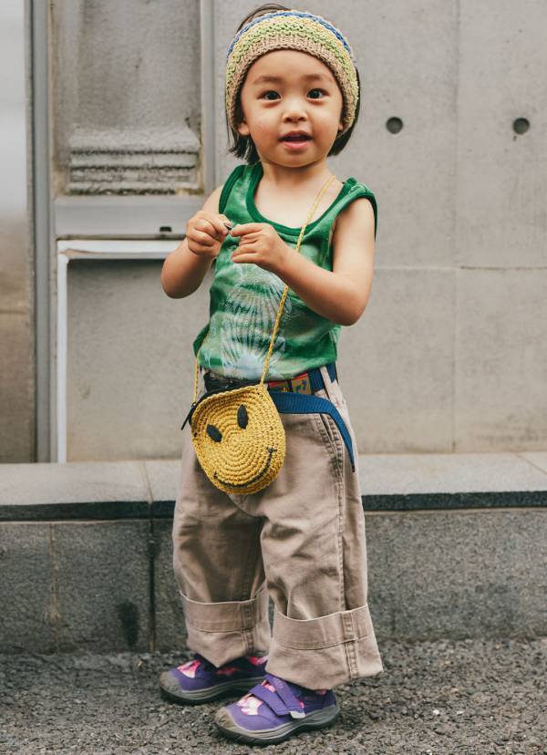 ヴィンテージMIXがおしゃれすぎ！ グリーンで揃えた夏のファミリーコーデ | HugMug