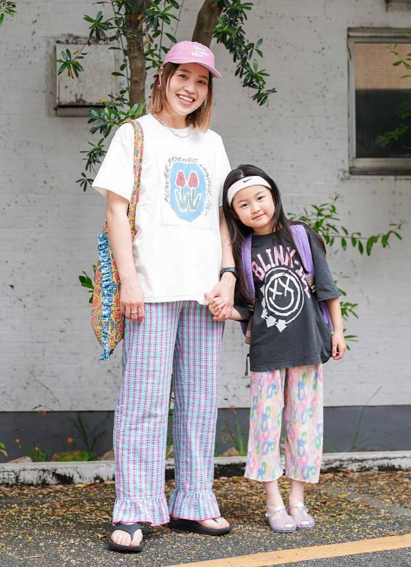 そのサンダル『ダイソー』なの！？ プチプラMIXで夏の親子コーデ | HugMug