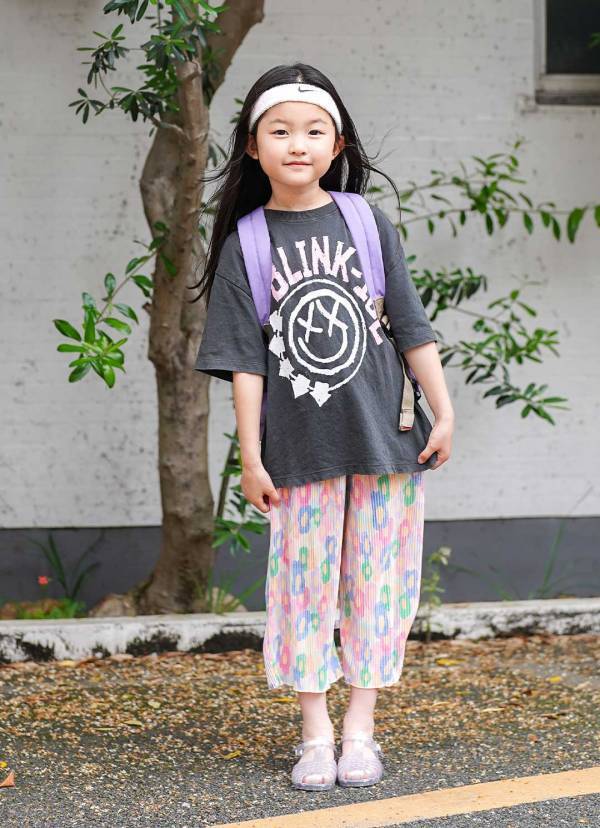 そのサンダル『ダイソー』なの！？ プチプラMIXで夏の親子コーデ | HugMug