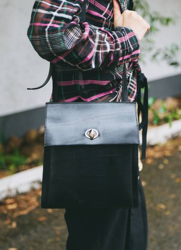 レイヤードコーデがこんなにおしゃれ！ 技ありファミリーの夏スタイル | HugMug