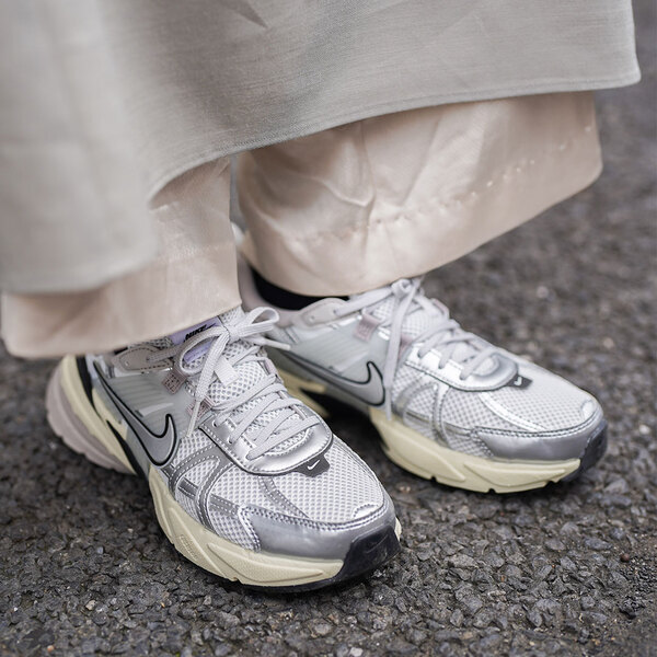 「海外子ども服」でおしゃれ度爆上げ！ ナチュラルトーンで魅せる夏の親子コーデ | HugMug