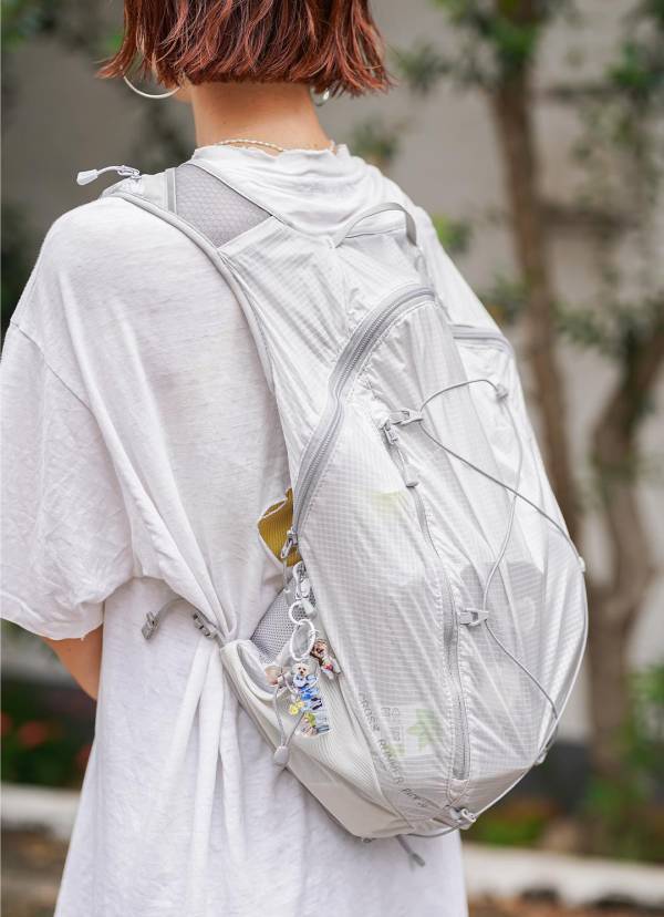 そのトップス【ZARA】なの！？ 旬のスポーツMIXはこう着る | HugMug