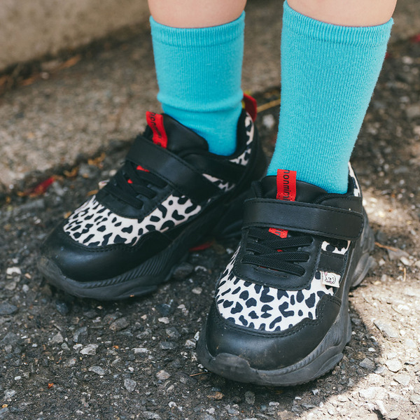 【ZARA】でつくる甘辛MIXコーデが可愛すぎ！ 爽やかホワイトで親子リンク | HugMug