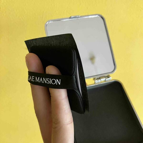 もう手放せない！ひんやりボディミスト＆パフ付きあぶらとり紙が機能も見た目も◎ | HugMug